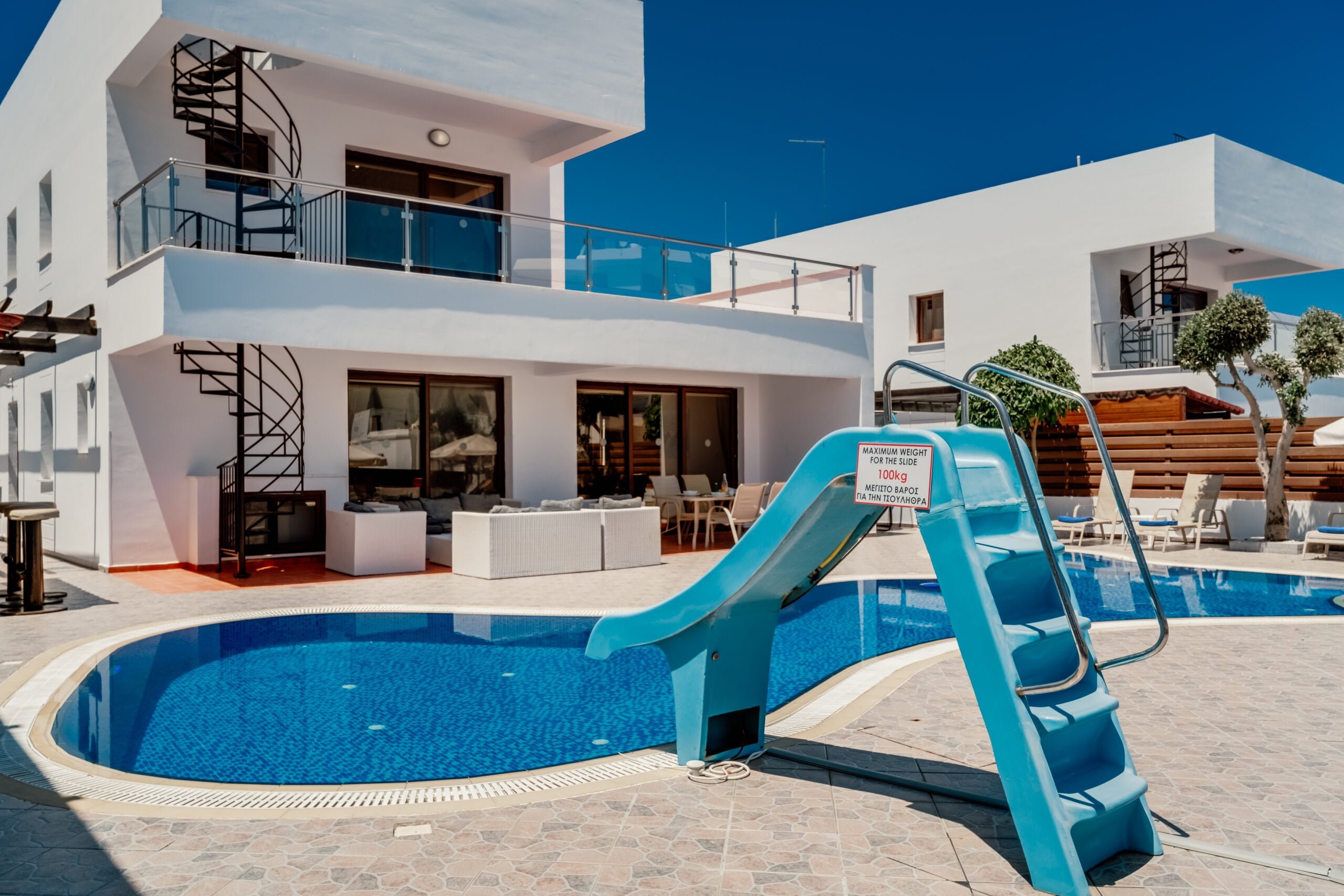 Villa 10 Pool 4 scaled