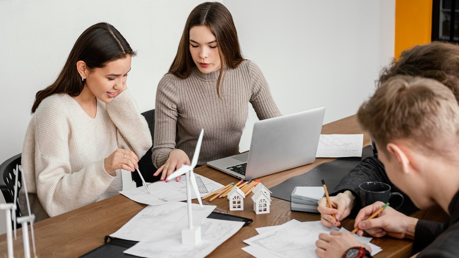 team meeting renewable energy project 1