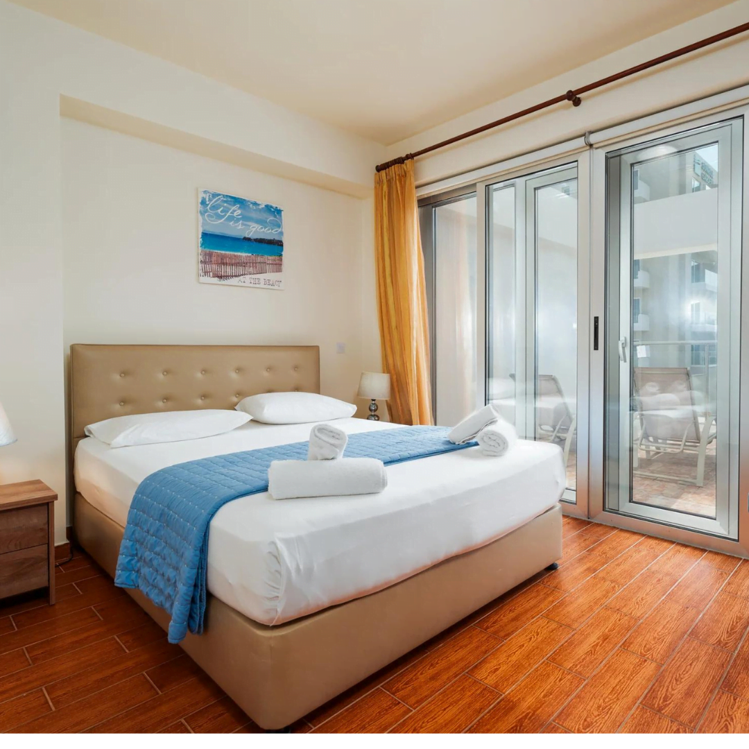 Apartment 2 Bedroom square